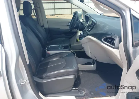 2022 Chrysler Pacifica Hybrid Touring L z USA, uszkodzony, nr VIN 2C4RC1L73NR151294